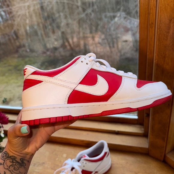 Nike Dunk Low Championship Red - Picture 4 of 5
